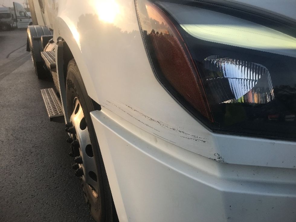 Day Cab Tractor-Heavy Duty Tractors-Freightliner-2020-T12664ST-Pittsburgh-PA-280,590\n\t\tmiles-$ 65,250 - Image 17