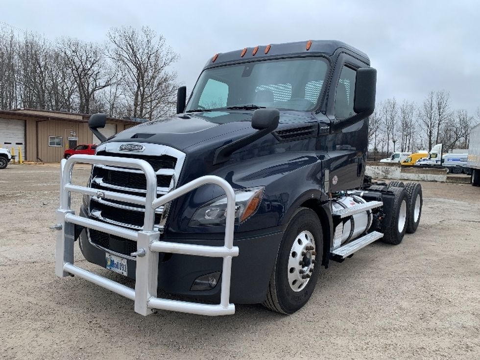Day Cab Tractor-Heavy Duty Tractors-Freightliner-2020-T12664ST-Poplar Bluff-MO-580,601\n\t\tmiles-$ 45,000 - Image 3