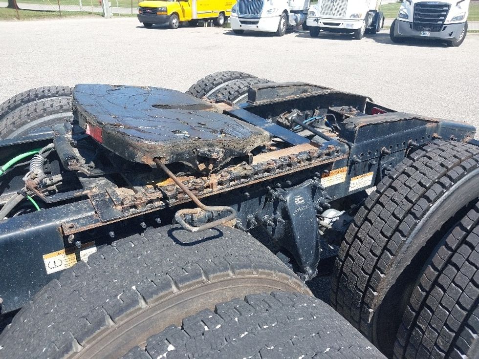 Day Cab Tractor-Heavy Duty Tractors-Freightliner-2020-T12664ST-Port Huron-MI-156,235\n\t\tmiles-$ 72,000 - Image 17