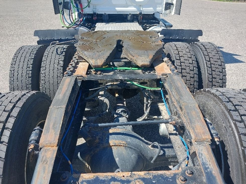 Day Cab Tractor-Heavy Duty Tractors-Freightliner-2020-T12664ST-Port Huron-MI-156,235\n\t\tmiles-$ 72,000 - Image 6