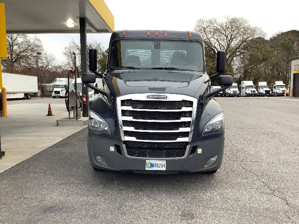 Day Cab Tractor-Heavy Duty Tractors-Freightliner-2020-T12664ST-Prince George-VA-424,938\n\t\tmiles-$ 51,250 - Image 2