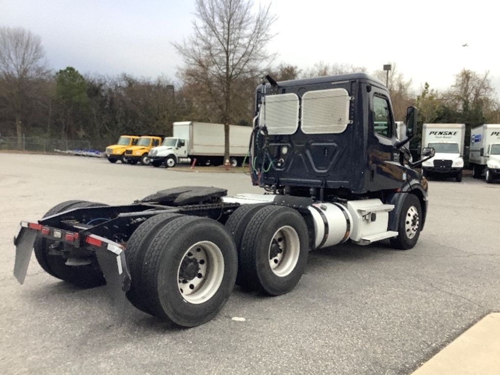 Day Cab Tractor-Heavy Duty Tractors-Freightliner-2020-T12664ST-Prince George-VA-424,938\n\t\tmiles-$ 51,250 - Image 7