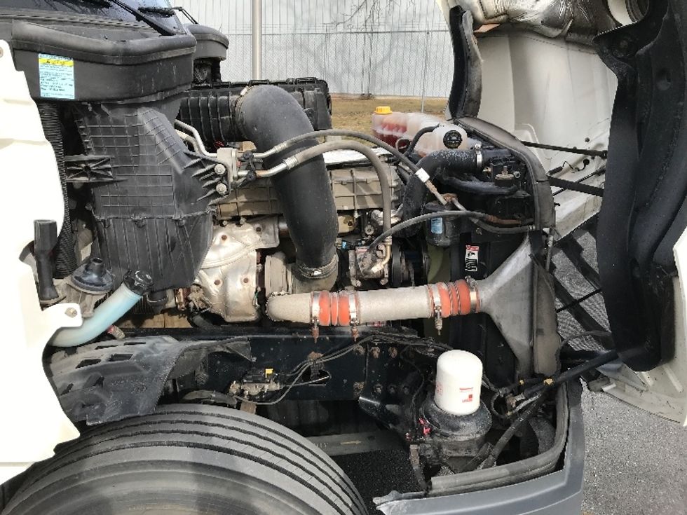 Day Cab Tractor-Heavy Duty Tractors-Freightliner-2020-T12664ST-Prince George-VA-449,546\n\t\tmiles-$ 47,500 - Image 15