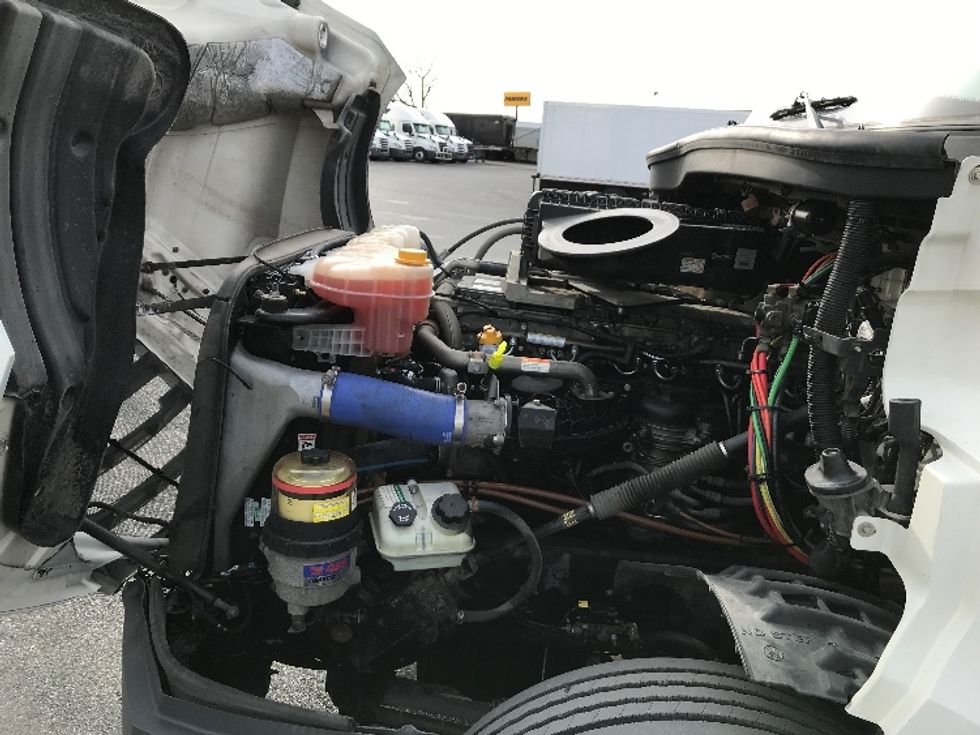 Day Cab Tractor-Heavy Duty Tractors-Freightliner-2020-T12664ST-Prince George-VA-449,546\n\t\tmiles-$ 47,500 - Image 16