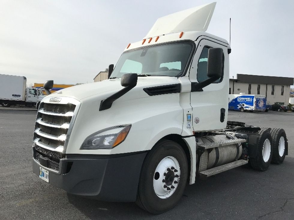 Day Cab Tractor-Heavy Duty Tractors-Freightliner-2020-T12664ST-Prince George-VA-449,546\n\t\tmiles-$ 47,500 - Image 3