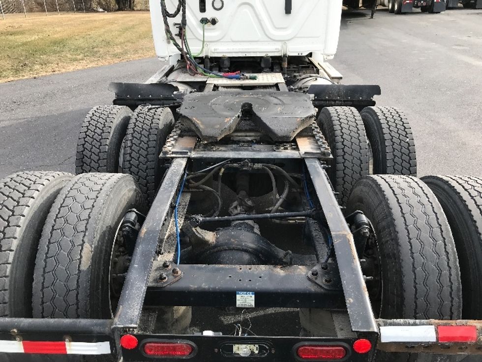 Day Cab Tractor-Heavy Duty Tractors-Freightliner-2020-T12664ST-Prince George-VA-449,546\n\t\tmiles-$ 47,500 - Image 6