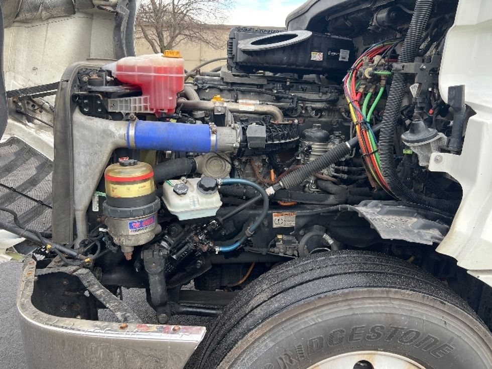 Day Cab Tractor-Heavy Duty Tractors-Freightliner-2020-T12664ST-Rochester-NY-644,222\n\t\tmiles-$ 30,750 - Image 16