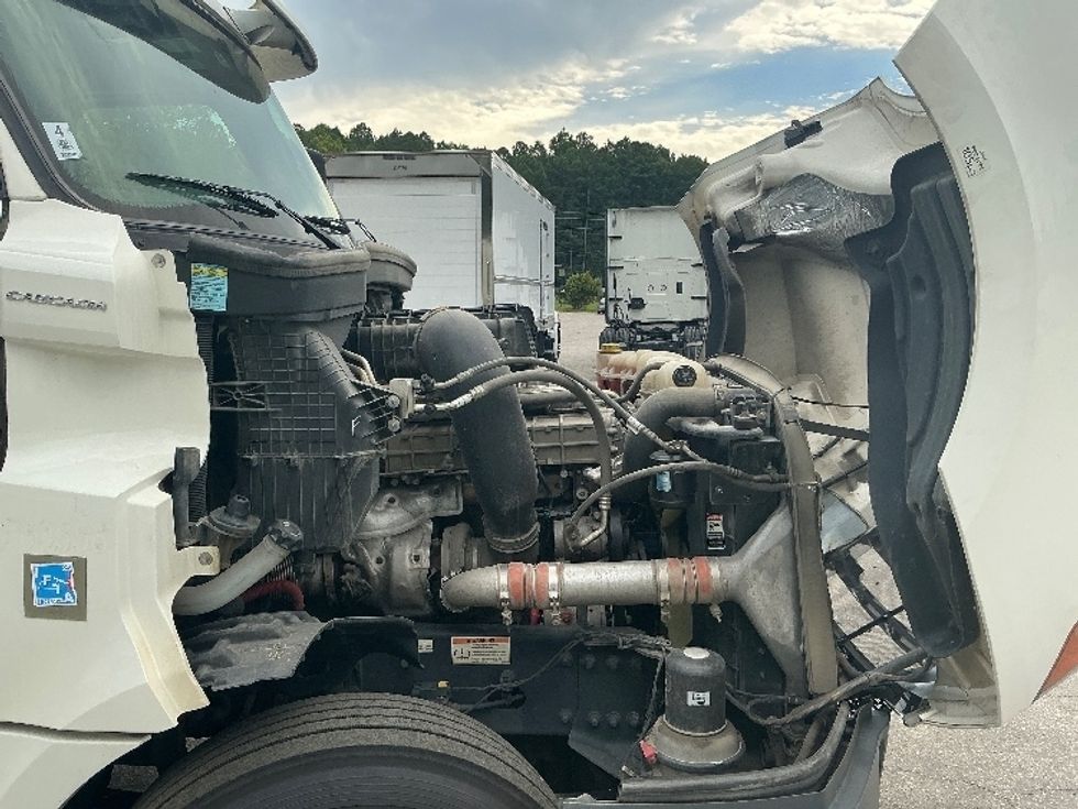 Day Cab Tractor-Heavy Duty Tractors-Freightliner-2020-T12664ST-Rocky Mount-NC-355,301\n\t\tmiles-$ 57,500 - Image 15