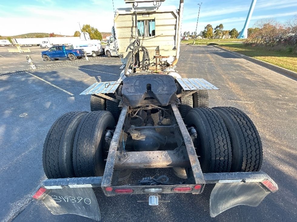 Day Cab Tractor-Heavy Duty Tractors-Freightliner-2020-T12664ST-Rothschild-WI-375,214\n\t\tmiles-$ 55,750 - Image 6