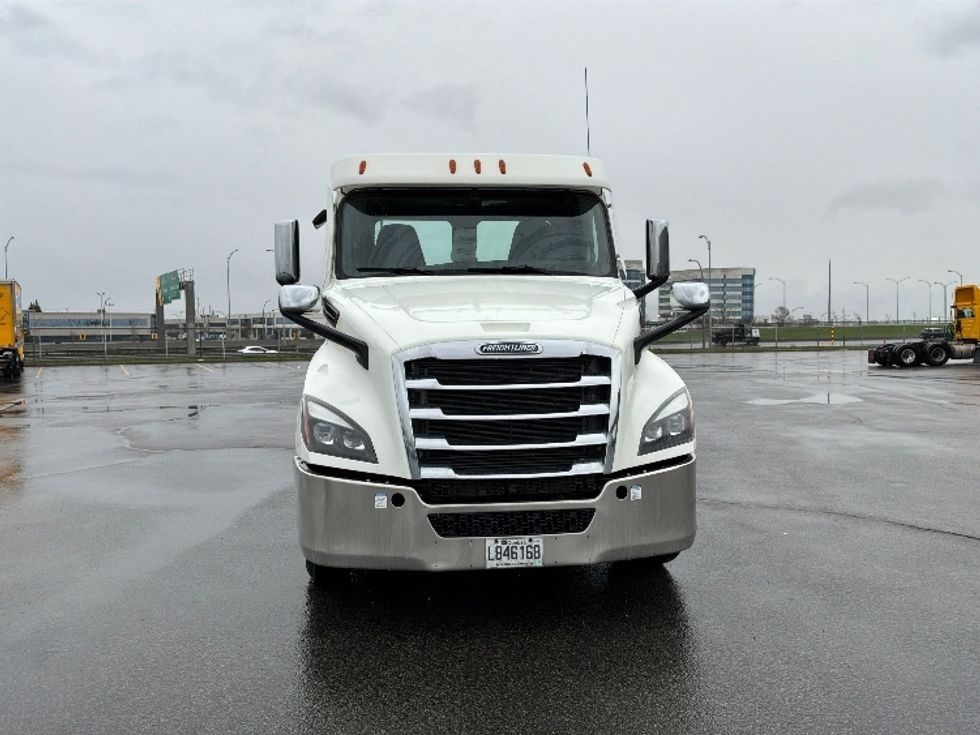 Day Cab Tractor-Heavy Duty Tractors-Freightliner-2020-T12664ST-Saint Laurent-PQ-407,875\n\t\tkm-$ 73,750 - Image 2