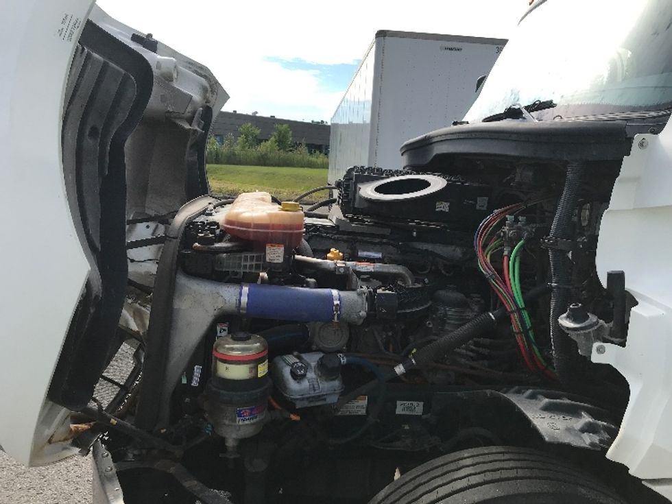 Day Cab Tractor-Heavy Duty Tractors-Freightliner-2020-T12664ST-Saint Laurent-PQ-511,623\n\t\tkm-$ 71,250 - Image 16