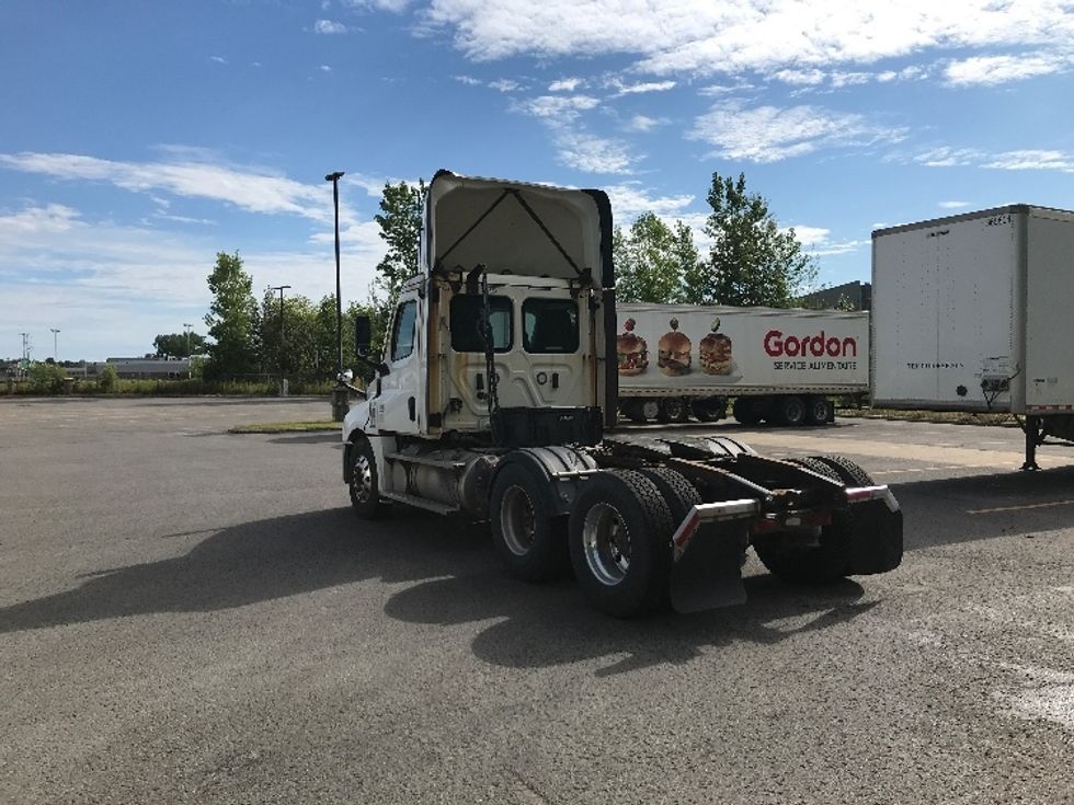 Day Cab Tractor-Heavy Duty Tractors-Freightliner-2020-T12664ST-Saint Laurent-PQ-511,623\n\t\tkm-$ 71,250 - Image 5