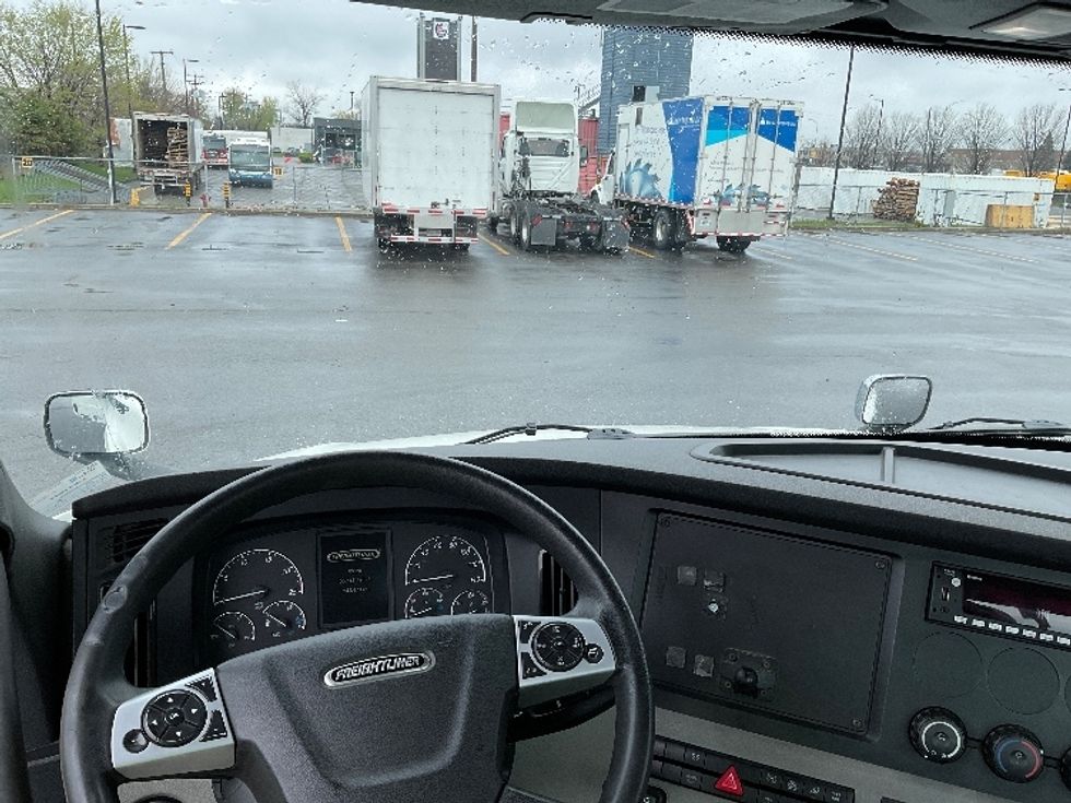 Day Cab Tractor-Heavy Duty Tractors-Freightliner-2020-T12664ST-Saint Laurent-PQ-544,264\n\t\tkm-$ 66,000 - Image 11