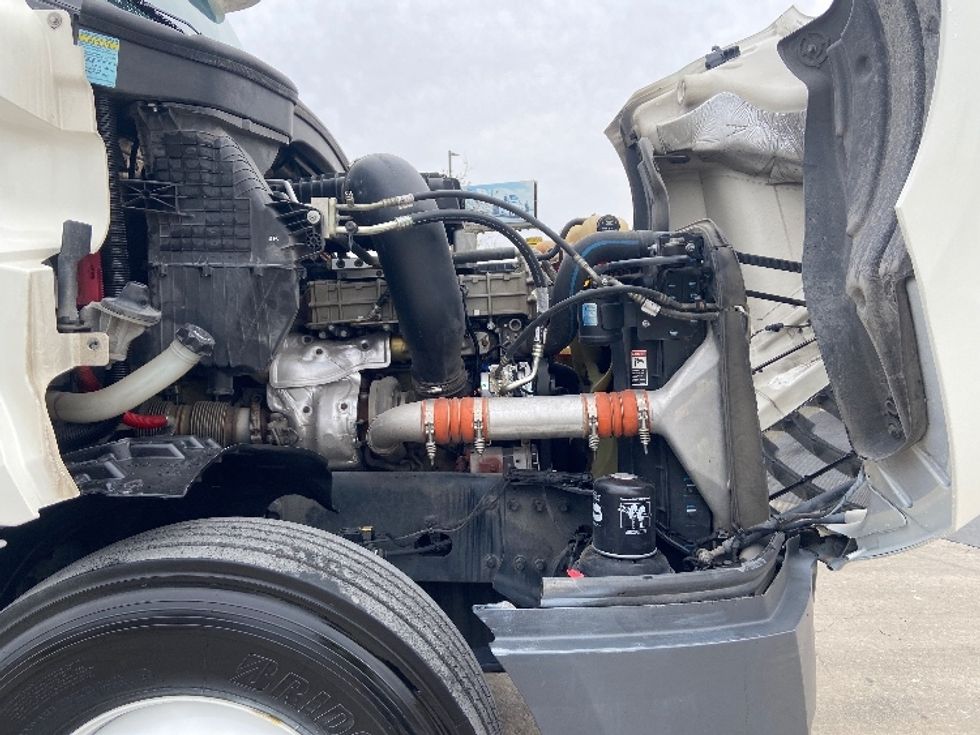 Day Cab Tractor-Heavy Duty Tractors-Freightliner-2020-T12664ST-San Antonio-TX-198,288\n\t\tmiles-$ 64,000 - Image 15