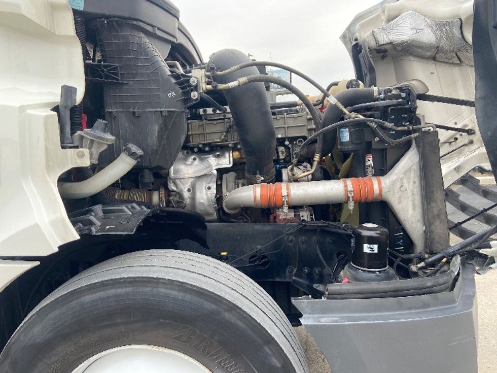 Day Cab Tractor-Heavy Duty Tractors-Freightliner-2020-T12664ST-San Antonio-TX-199,527\n\t\tmiles-$ 64,000 - Image 15