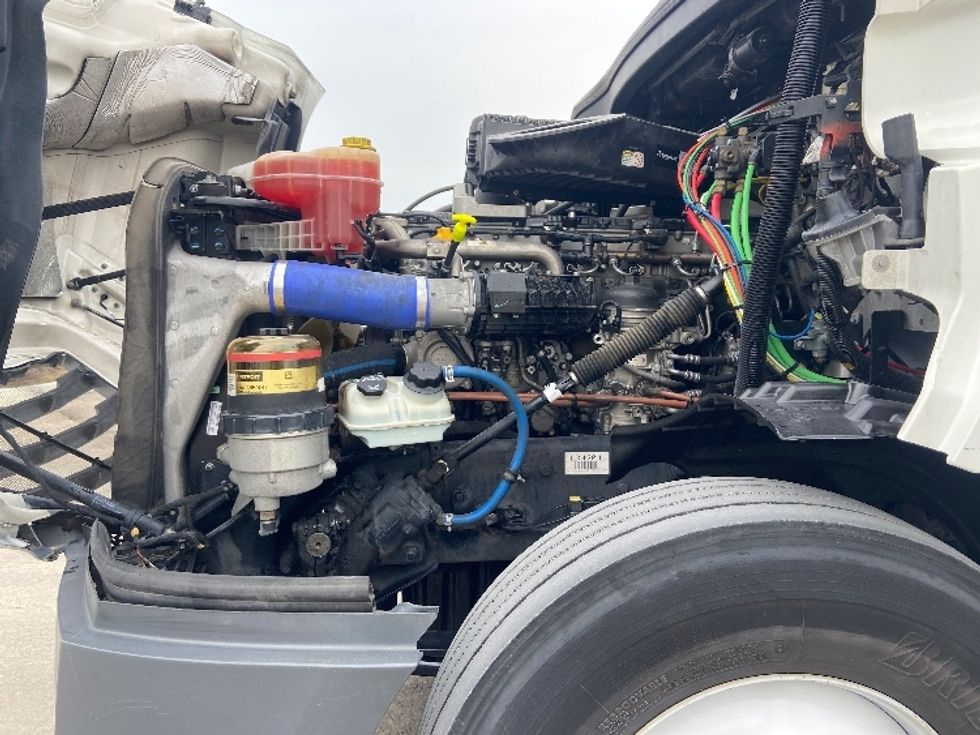 Day Cab Tractor-Heavy Duty Tractors-Freightliner-2020-T12664ST-San Antonio-TX-199,527\n\t\tmiles-$ 64,000 - Image 16