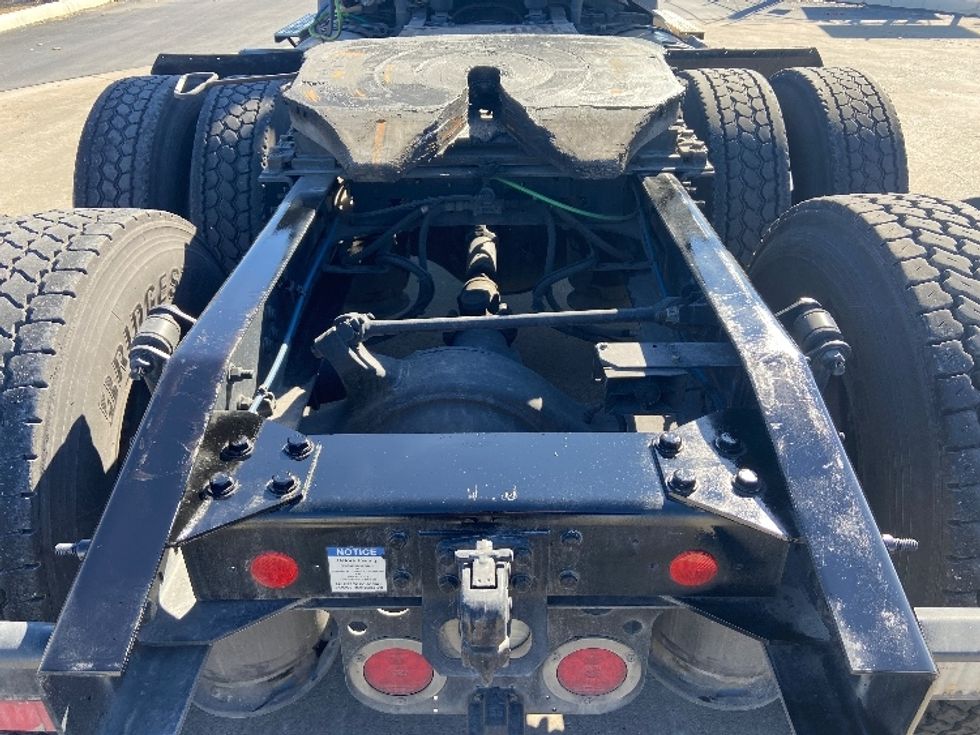 Day Cab Tractor-Heavy Duty Tractors-Freightliner-2020-T12664ST-San Antonio-TX-213,462\n\t\tmiles-$ 63,000 - Image 6