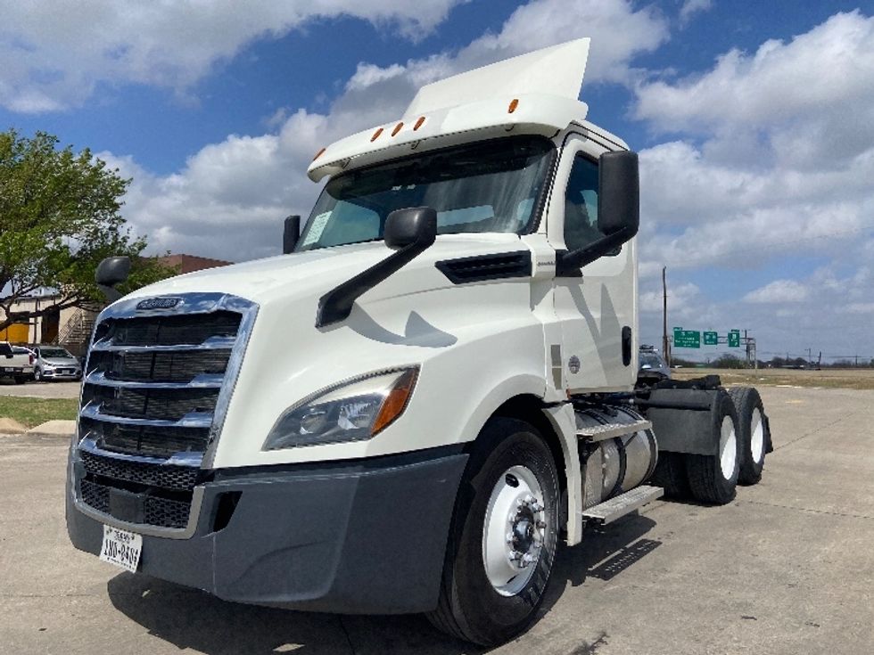 Day Cab Tractor-Heavy Duty Tractors-Freightliner-2020-T12664ST-San Antonio-TX-412,153\n\t\tmiles-$ 51,000 - Image 3