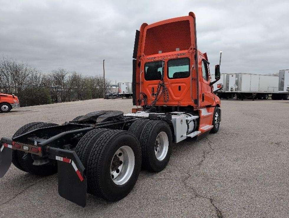Day Cab Tractor-Heavy Duty Tractors-Freightliner-2020-T12664ST-San Antonio-TX-465,841\n\t\tmiles-$ 45,000 - Image 7