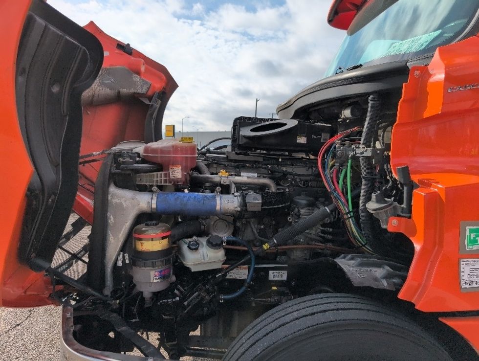 Day Cab Tractor-Heavy Duty Tractors-Freightliner-2020-T12664ST-San Antonio-TX-491,174\n\t\tmiles-$ 43,500 - Image 16