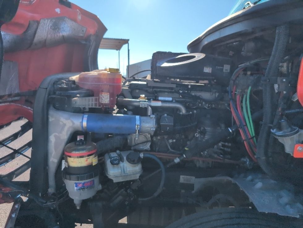 Day Cab Tractor-Heavy Duty Tractors-Freightliner-2020-T12664ST-San Antonio-TX-502,340\n\t\tmiles-$ 42,250 - Image 16