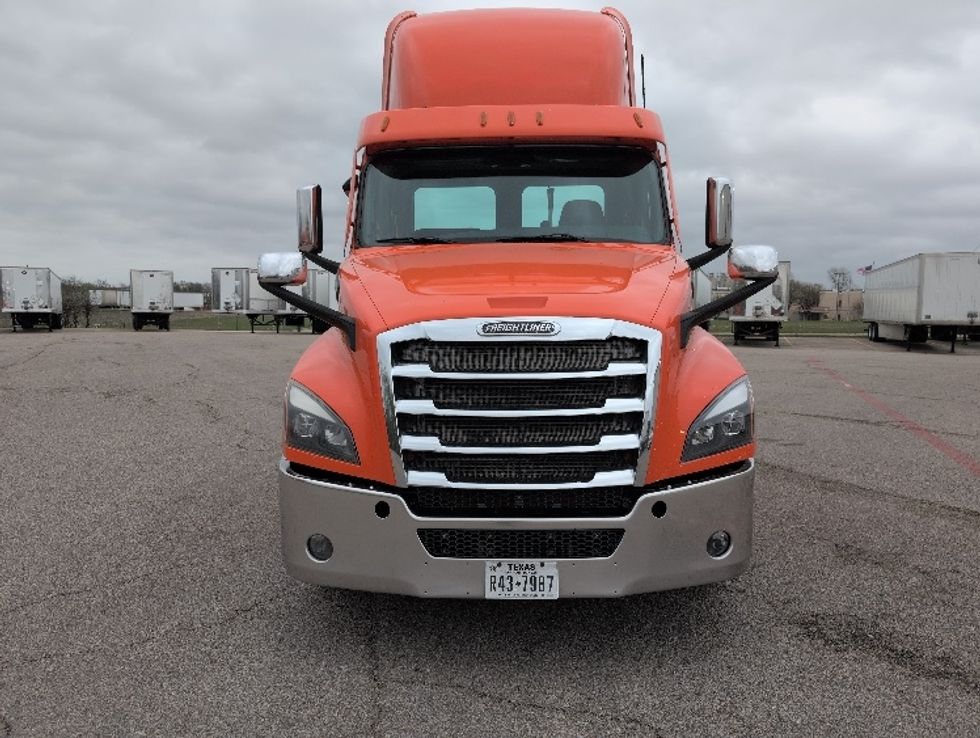 Day Cab Tractor-Heavy Duty Tractors-Freightliner-2020-T12664ST-San Antonio-TX-504,042\n\t\tmiles-$ 42,000 - Image 2