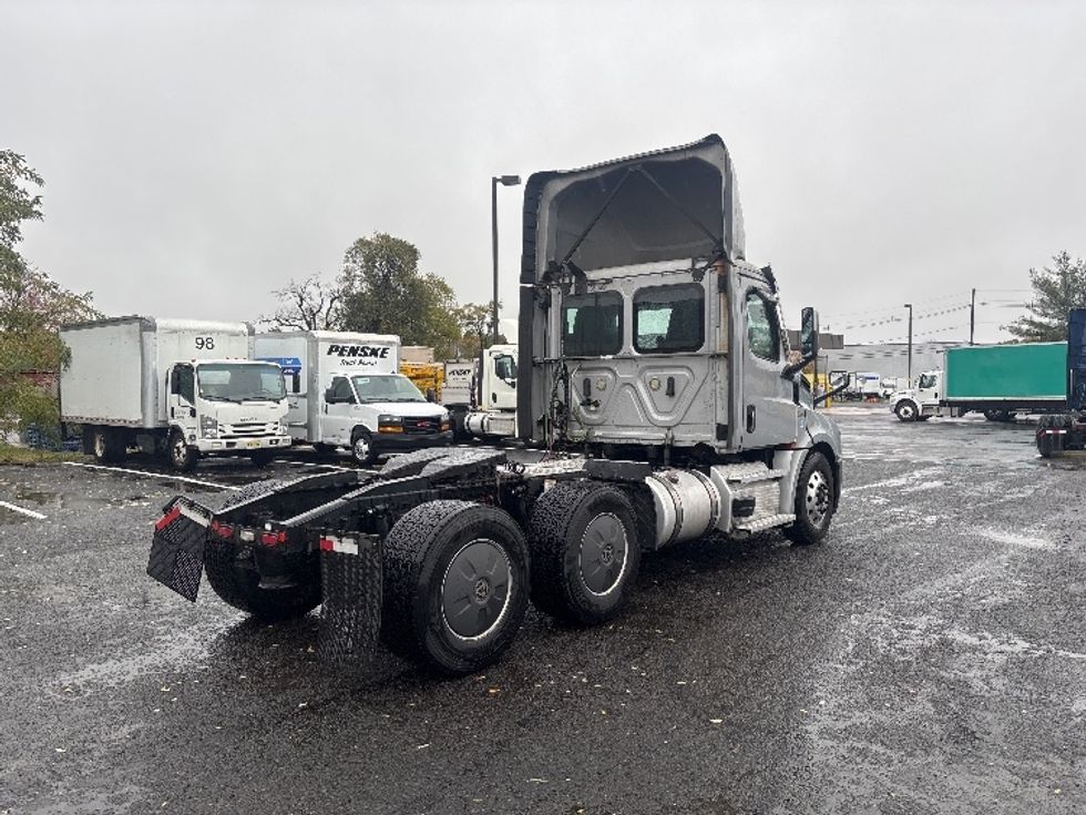 Day Cab Tractor-Heavy Duty Tractors-Freightliner-2020-T12664ST-South Plainfield-NJ-464,079\n\t\tmiles-$ 40,750 - Image 7