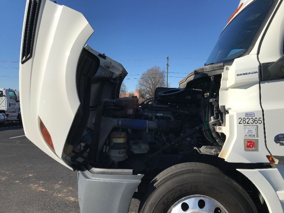 Day Cab Tractor-Heavy Duty Tractors-Freightliner-2020-T12664ST-Spartanburg-SC-361,388\n\t\tmiles-$ 63,250 - Image 16