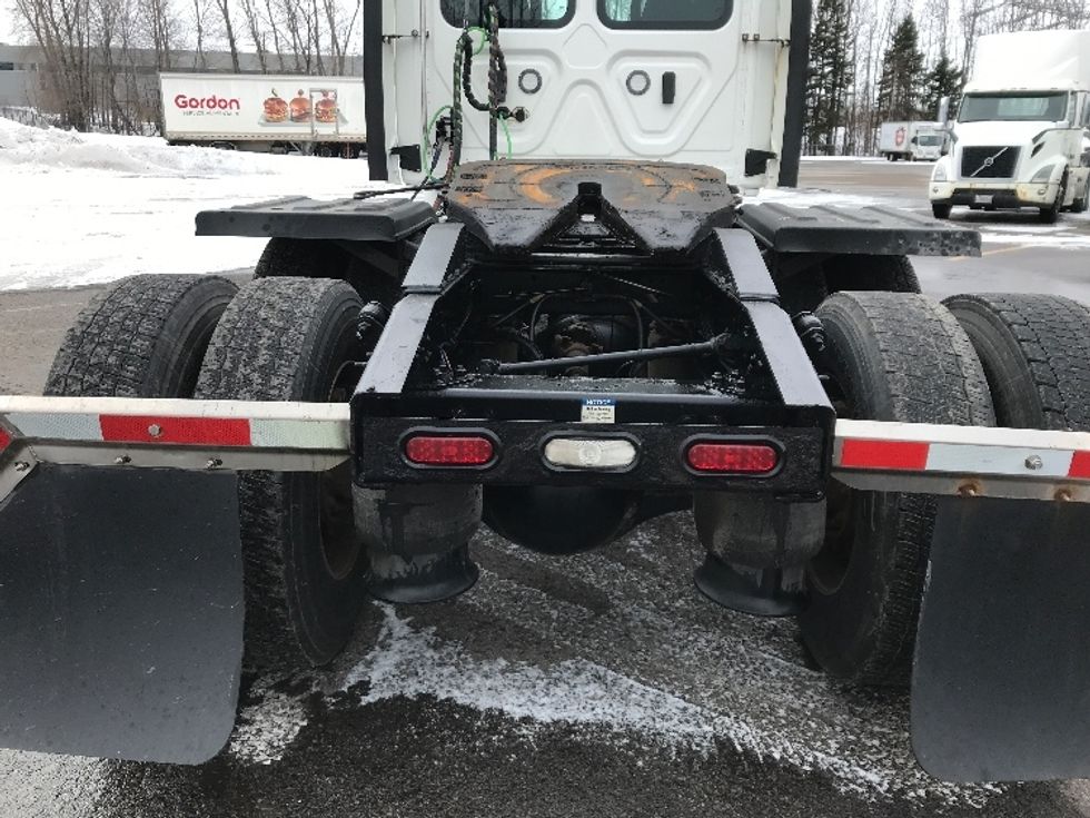 Day Cab Tractor-Heavy Duty Tractors-Freightliner-2020-T12664ST-Ste-Foy-PQ-219,426\n\t\tkm-$ 89,000 - Image 6