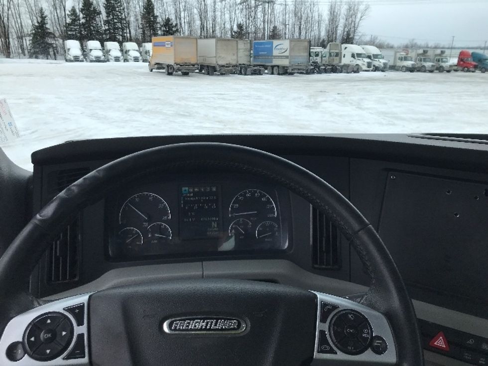 Day Cab Tractor-Heavy Duty Tractors-Freightliner-2020-T12664ST-Ste-Foy-PQ-478,139\n\t\tkm-$ 66,250 - Image 11