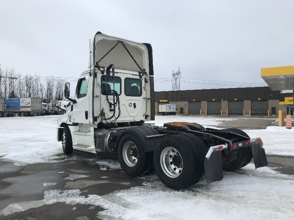 Day Cab Tractor-Heavy Duty Tractors-Freightliner-2020-T12664ST-Ste-Foy-PQ-478,139\n\t\tkm-$ 66,250 - Image 5