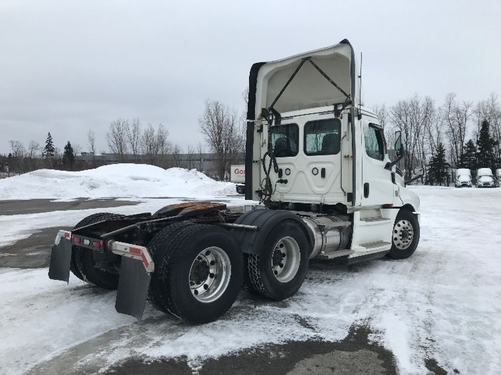 Day Cab Tractor-Heavy Duty Tractors-Freightliner-2020-T12664ST-Ste-Foy-PQ-478,139\n\t\tkm-$ 66,250 - Image 7