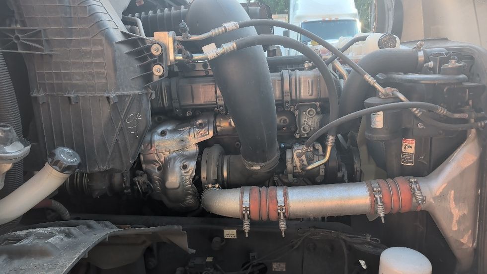 Day Cab Tractor-Heavy Duty Tractors-Freightliner-2020-T12664ST-Suwanee-GA-249,490\n\t\tmiles-$ 60,000 - Image 15