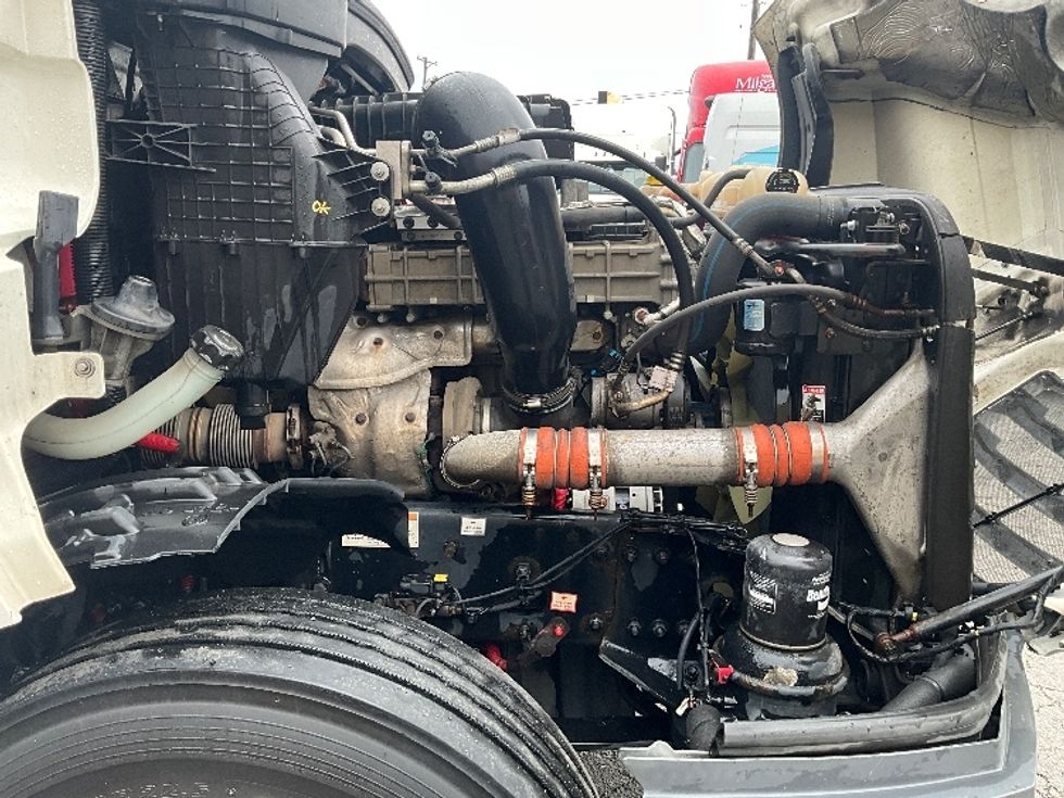 Day Cab Tractor-Heavy Duty Tractors-Freightliner-2020-T12664ST-Tacoma-WA-390,803\n\t\tmiles-$ 43,750 - Image 15