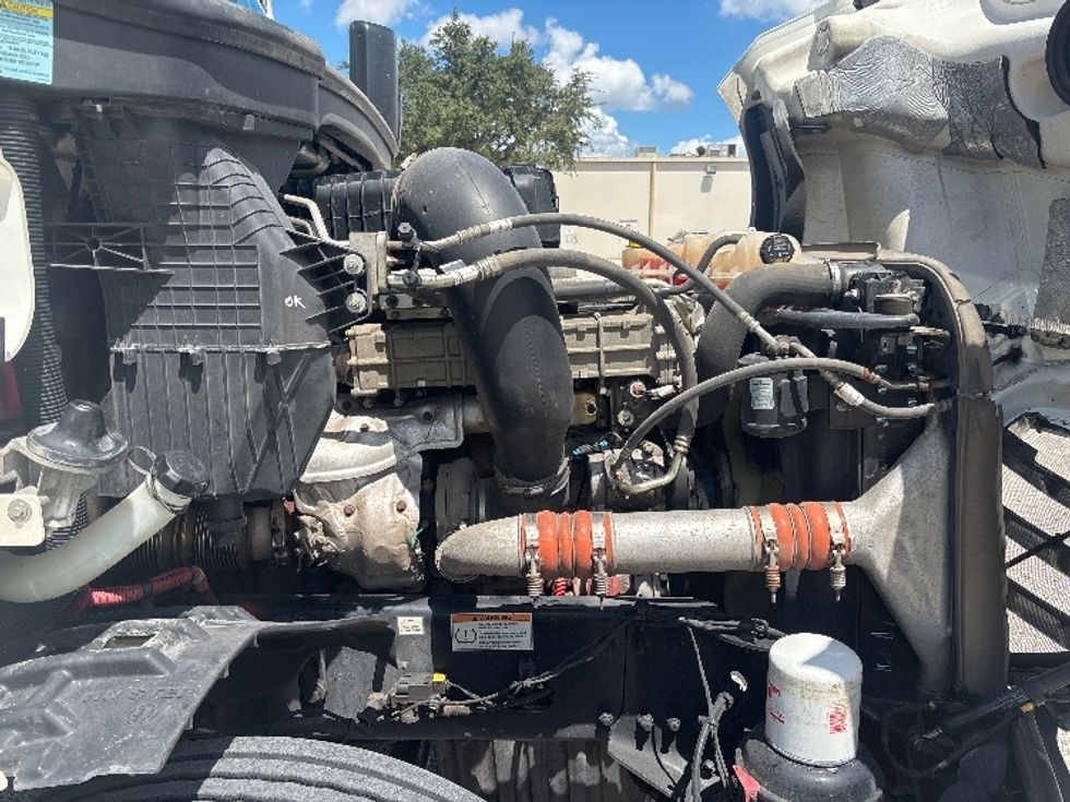 Day Cab Tractor-Heavy Duty Tractors-Freightliner-2020-T12664ST-Tampa-FL-224,637\n\t\tmiles-$ 62,750 - Image 15