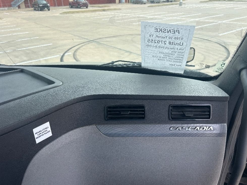 Day Cab Tractor-Heavy Duty Tractors-Freightliner-2020-T12664ST-Terrell-TX-285,217\n\t\tmiles-$ 54,750 - Image 13