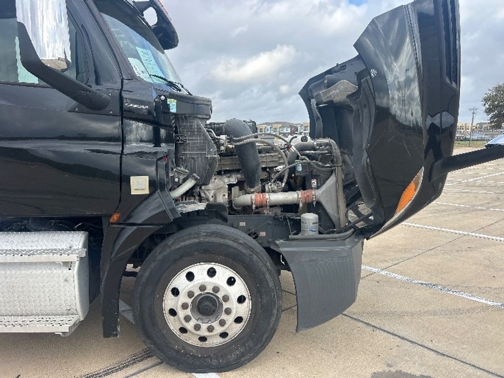 Day Cab Tractor-Heavy Duty Tractors-Freightliner-2020-T12664ST-Terrell-TX-285,217\n\t\tmiles-$ 54,750 - Image 15