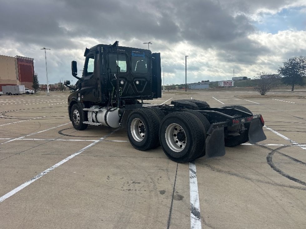 Day Cab Tractor-Heavy Duty Tractors-Freightliner-2020-T12664ST-Terrell-TX-285,217\n\t\tmiles-$ 54,750 - Image 5
