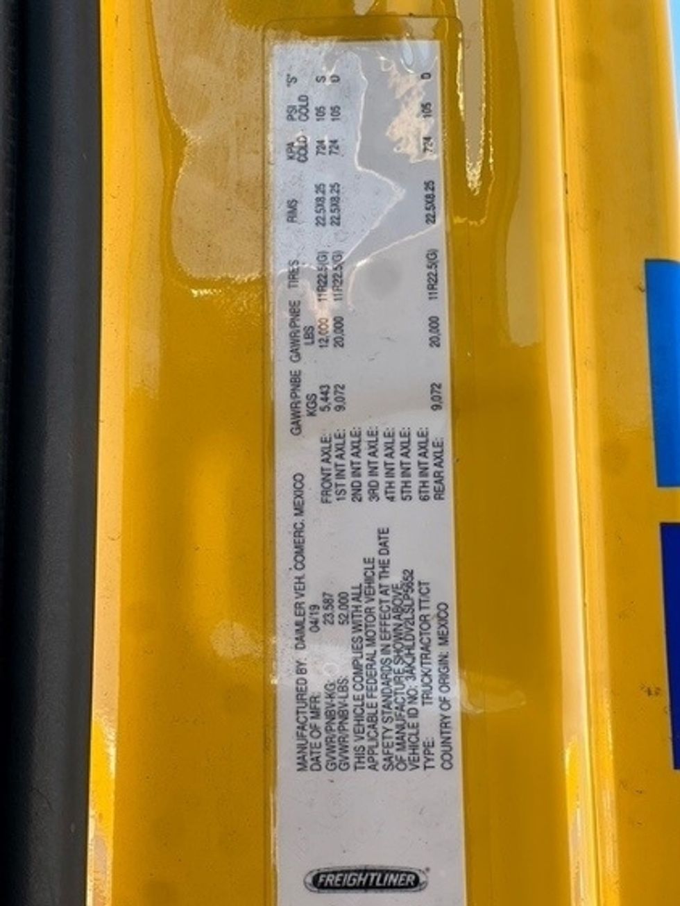 Day Cab Tractor-Heavy Duty Tractors-Freightliner-2020-T12664ST-Torrance-CA-222,096\n\t\tmiles-$ 77,000 - Image 17