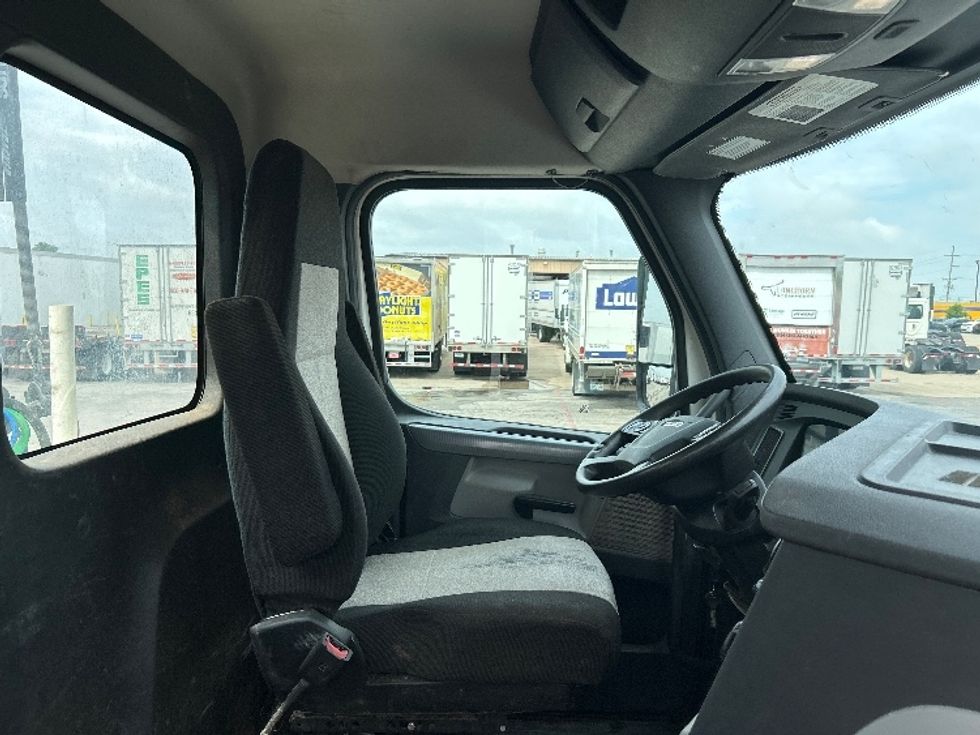 Day Cab Tractor-Heavy Duty Tractors-Freightliner-2020-T12664ST-Tulsa-OK-222,112\n\t\tmiles-$ 69,750 - Image 14