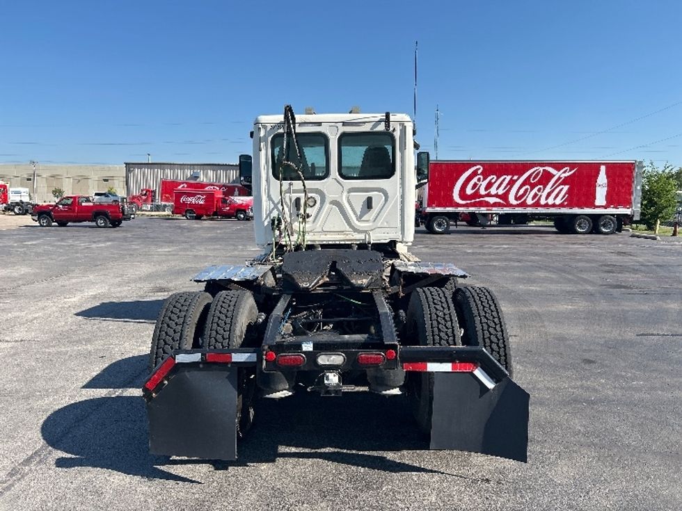Day Cab Tractor-Heavy Duty Tractors-Freightliner-2020-T12664ST-Tulsa-OK-321,805\n\t\tmiles-$ 63,250 - Image 6