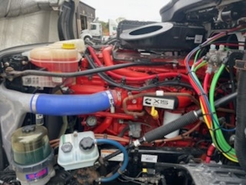 Day Cab Tractor-Heavy Duty Tractors-Freightliner-2020-T12664ST-Twinsburg-OH-531,954\n\t\tmiles-$ 38,250 - Image 16