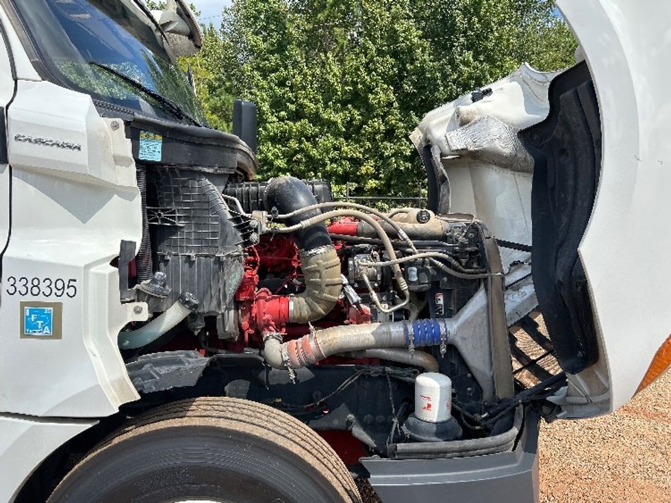 Day Cab Tractor-Heavy Duty Tractors-Freightliner-2020-T12664ST-Tyler-TX-334,654\n\t\tmiles-$ 59,250 - Image 15