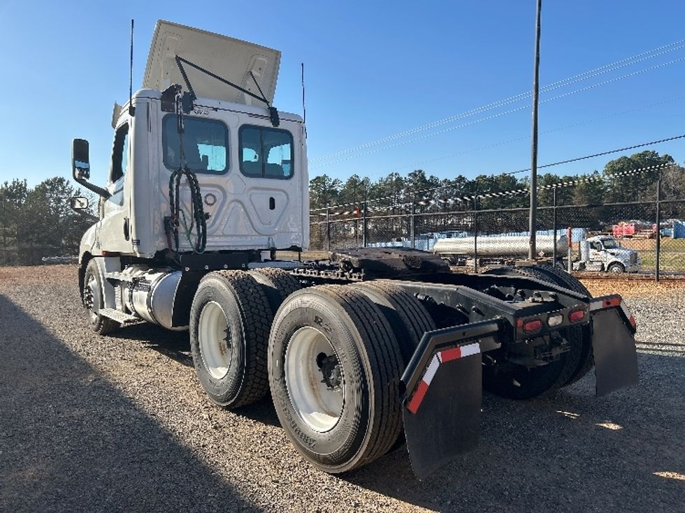 Day Cab Tractor-Heavy Duty Tractors-Freightliner-2020-T12664ST-Tyler-TX-368,753\n\t\tmiles-$ 56,250 - Image 5