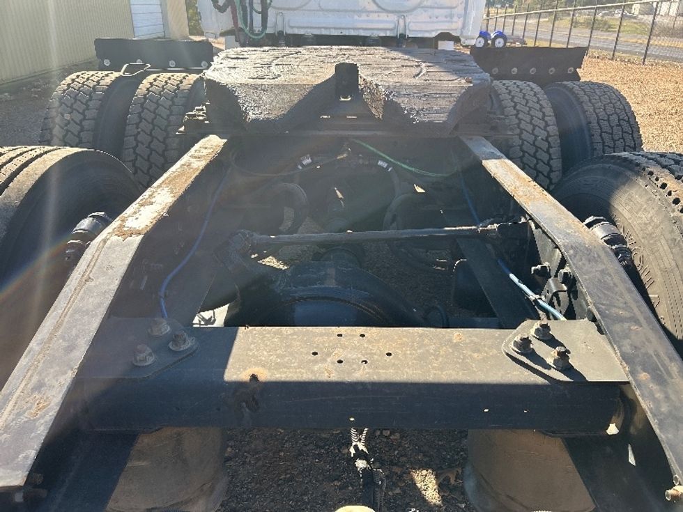 Day Cab Tractor-Heavy Duty Tractors-Freightliner-2020-T12664ST-Tyler-TX-368,753\n\t\tmiles-$ 56,250 - Image 6