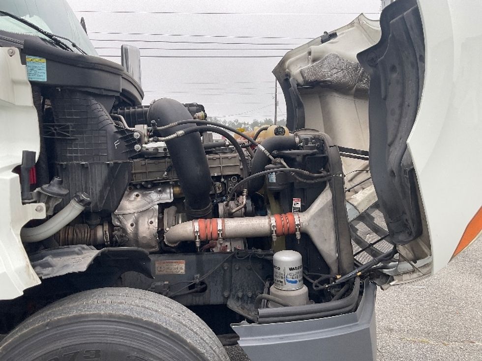 Day Cab Tractor-Heavy Duty Tractors-Freightliner-2020-T12664ST-Valdosta-GA-614,948\n\t\tmiles-$ 34,500 - Image 15