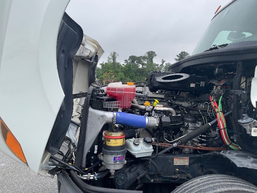 Day Cab Tractor-Heavy Duty Tractors-Freightliner-2020-T12664ST-Valdosta-GA-960,506\n\t\tmiles-$ 30,500 - Image 16