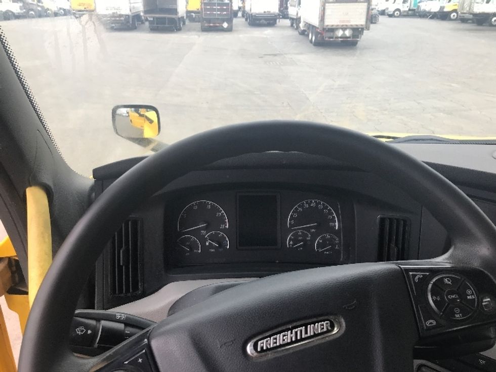 Day Cab Tractor-Heavy Duty Tractors-Freightliner-2020-T12664ST-Watertown-NY-355,441\n\t\tmiles-$ 47,000 - Image 11