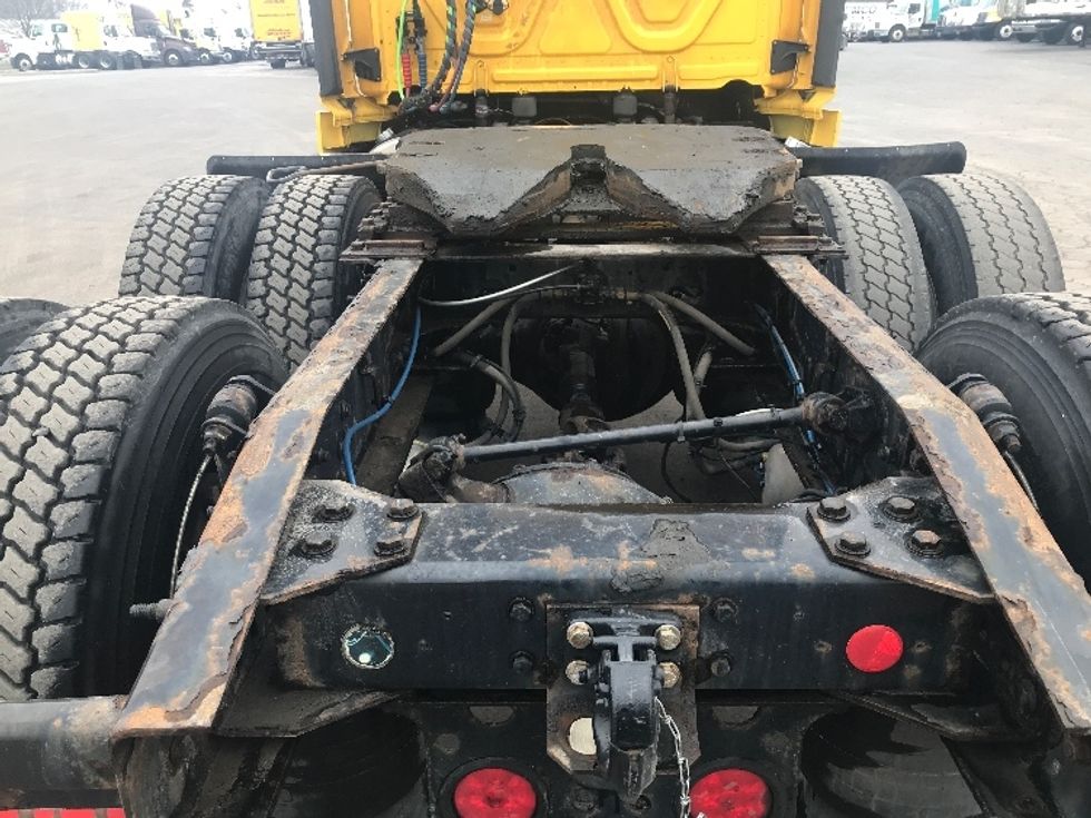 Day Cab Tractor-Heavy Duty Tractors-Freightliner-2020-T12664ST-Watertown-NY-355,441\n\t\tmiles-$ 47,000 - Image 6