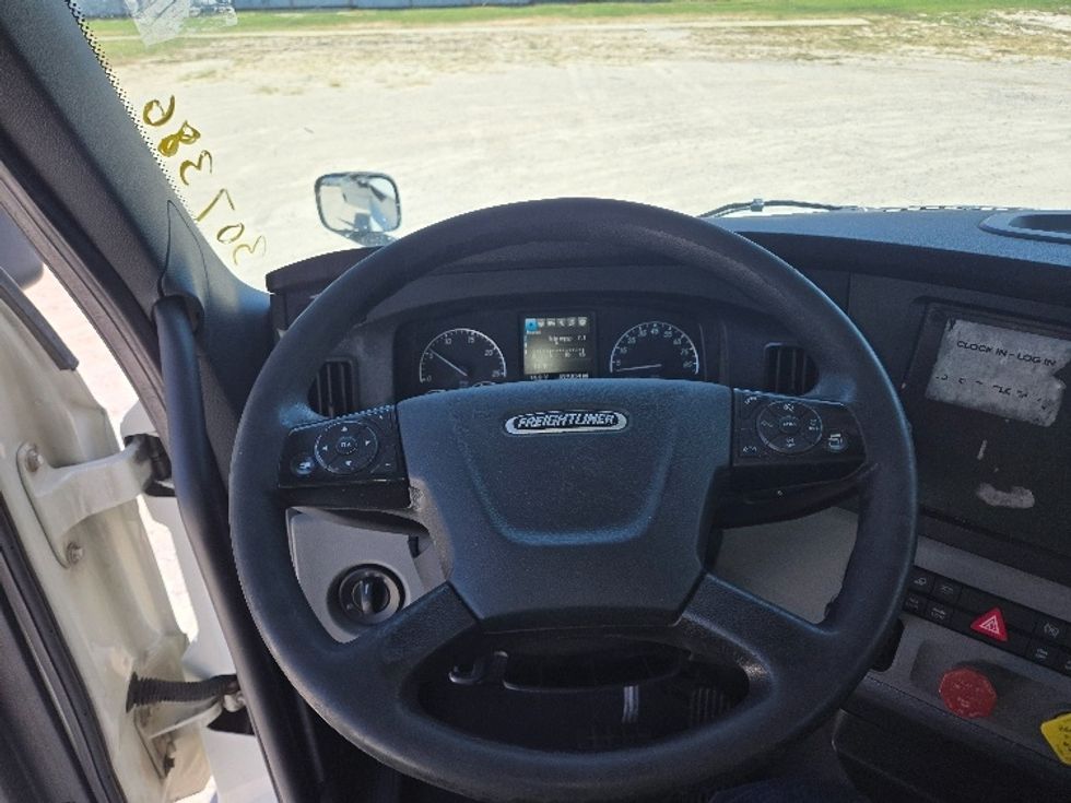 Day Cab Tractor-Heavy Duty Tractors-Freightliner-2020-T12664ST-Weatherford-TX-499,077\n\t\tmiles-$ 49,000 - Image 10